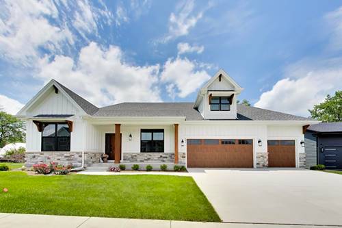 495 Cora, St. Charles, IL 60174