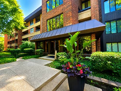 1401 Burr Oak Unit 303B, Hinsdale, IL 60521