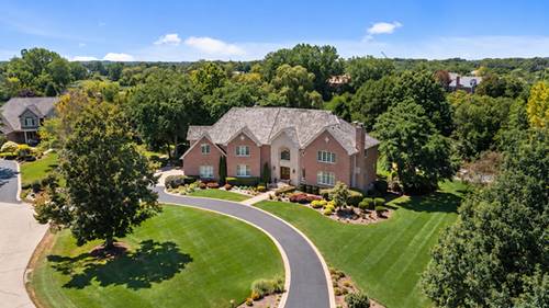 28063 Gray Barn, Lake Barrington, IL 60010