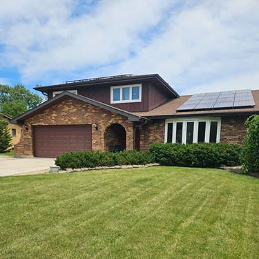 9157 S 83rd, Hickory Hills, IL 60457