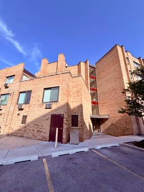 5348 N Cumberland Unit 300, Chicago, IL 60656