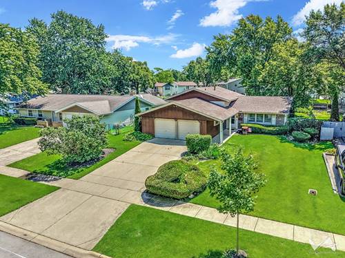 135 Jeffery, Schaumburg, IL 60193