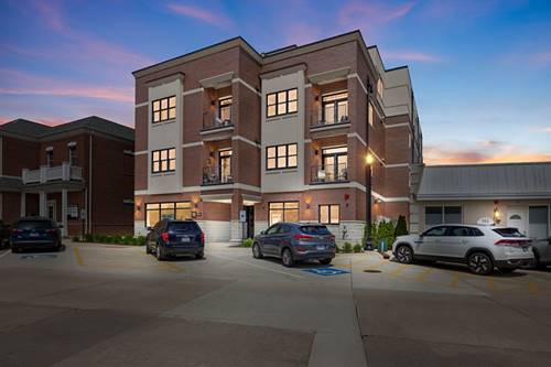 514 Hillgrove Unit 202, Western Springs, IL 60558