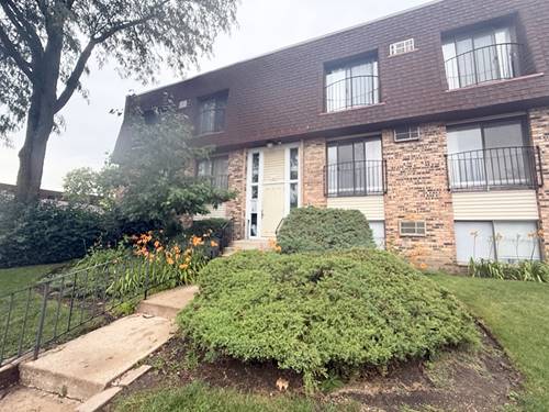 200 S Waters Edge Unit 202, Glendale Heights, IL 60139