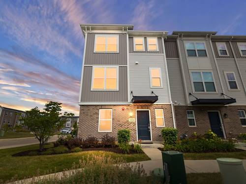 1534 Slade, Des Plaines, IL 60018