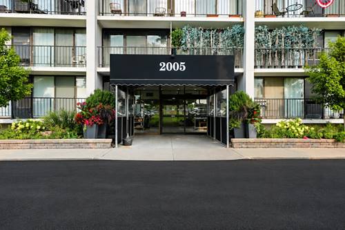 2005 S Finley Unit 506, Lombard, IL 60148