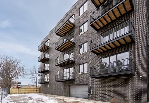 451 E Pershing Unit 307, Chicago, IL 60653