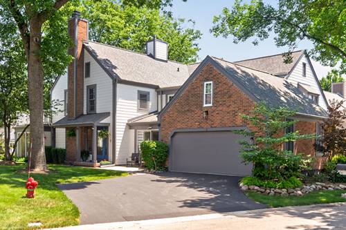 87 Whittington, St. Charles, IL 60174