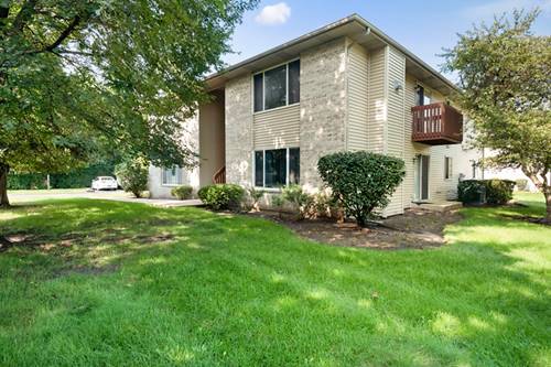 500 Westwood Unit d, Crystal Lake, IL 60014