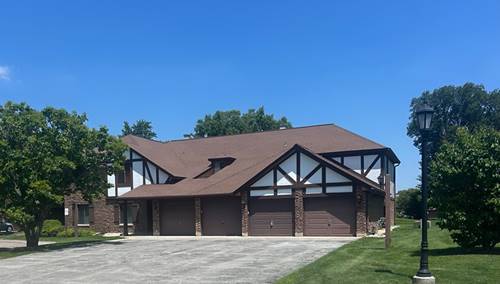 1753 Plymouth Unit D, Wheaton, IL 60187