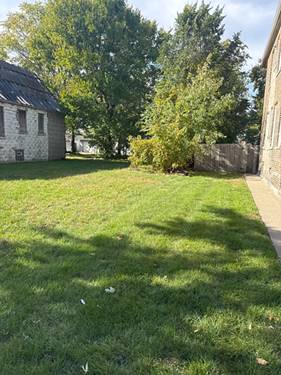 12242 S Wallace, Chicago, IL 60628