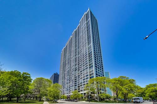 2800 N Lake Shore Unit 2110, Chicago, IL 60657