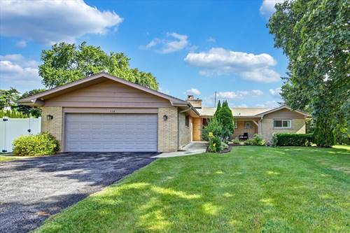 116 E Brittany, Arlington Heights, IL 60004