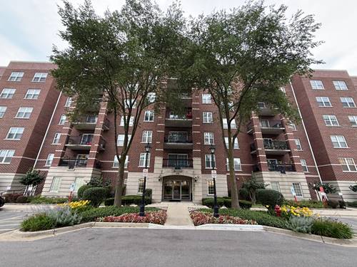 470 W Mahogany Unit 612, Palatine, IL 60067