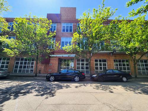 2111 W Churchill Unit 302, Chicago, IL 60647