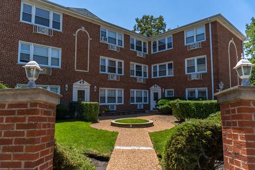 4855 Dobson Unit 304, Skokie, IL 60077