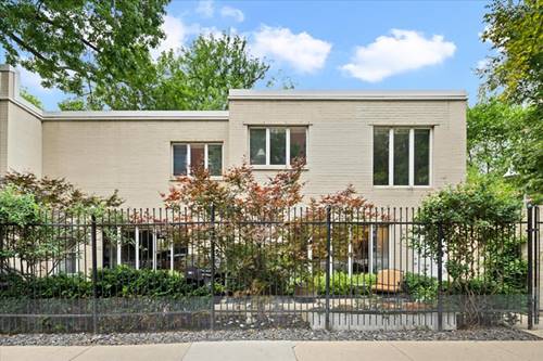 945 S Park, Chicago, IL 60605