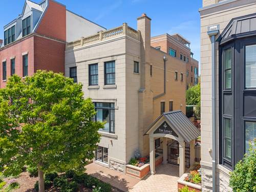 460 Pennsylvania Unit C, Glen Ellyn, IL 60137
