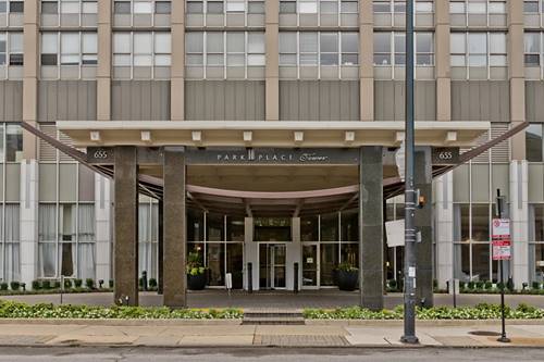 655 W Irving Park Unit 811, Chicago, IL 60613