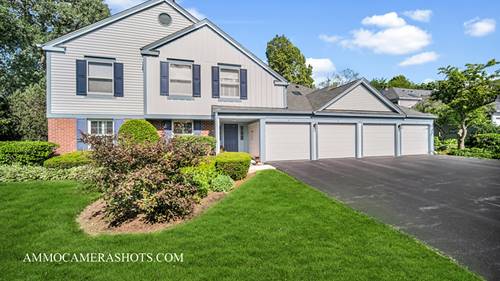 1671 Grosvenor Unit B, Wheaton, IL 60189