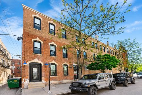 1717 S Carpenter Unit 2, Chicago, IL 60608