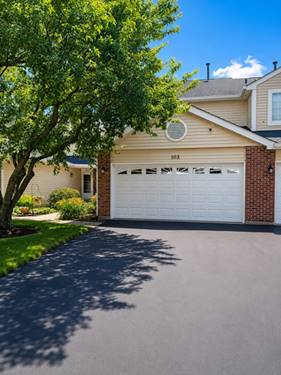 103 Brittany Unit 103, Streamwood, IL 60107