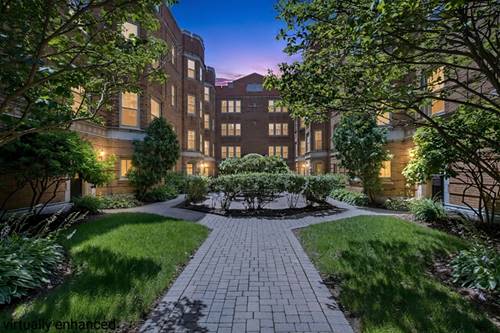 619 Washington Unit 1W, Oak Park, IL 60302