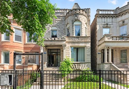 3250 W Douglas, Chicago, IL 60623