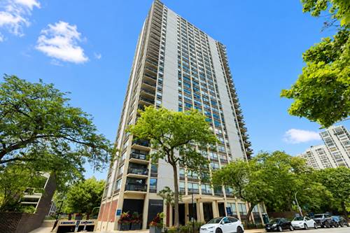 1355 N Sandburg Unit 206D, Chicago, IL 60610