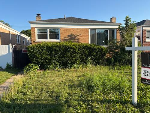 2909 W Howard, Chicago, IL 60645