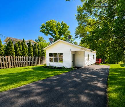 6415 N Shore, Spring Grove, IL 60081