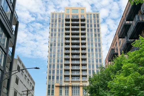 700 N Larrabee Unit 1711, Chicago, IL 60654