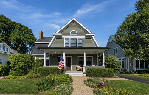 611 Prairie, Barrington, IL 60010