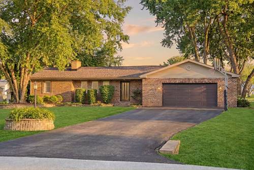 28 S Cherry, Oswego, IL 60543