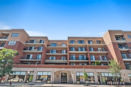 3125 W Fullerton Unit 204, Chicago, IL 60647