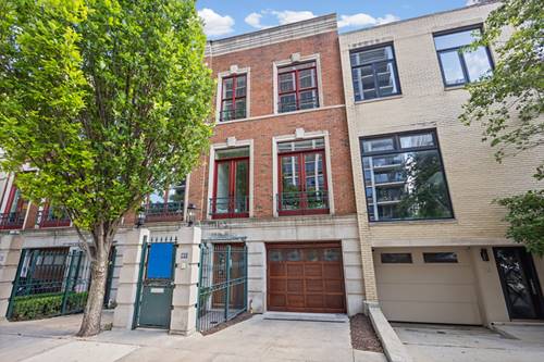 63 W Schiller, Chicago, IL 60610