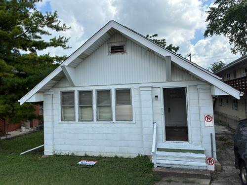 405 S Cass, Westmont, IL 60559