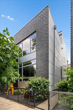 2109 W Race, Chicago, IL 60612