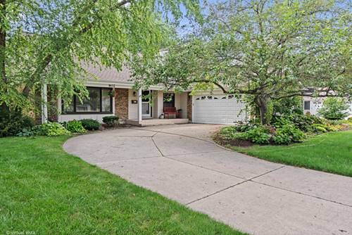 902 N Rohlwing, Palatine, IL 60074