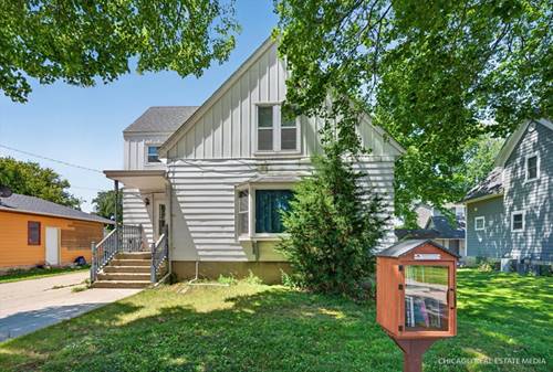 921 Wheeler, Woodstock, IL 60098