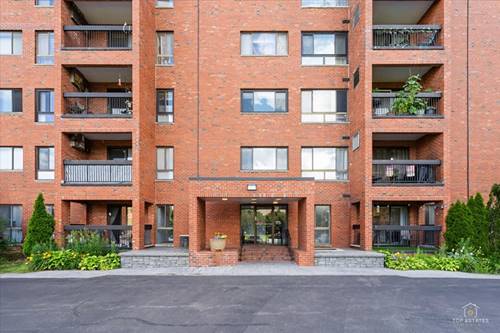 3700 Capri Unit 104, Glenview, IL 60025