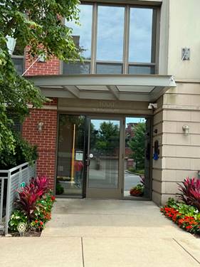 1000 N Kingsbury Unit 707, Chicago, IL 60610