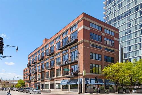 70 E 18th Unit 2D, Chicago, IL 60616