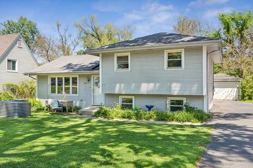 916 Lacey, Lisle, IL 60532