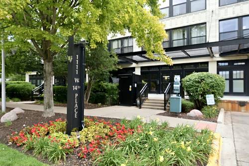 1111 W 14th Unit 216, Chicago, IL 60608