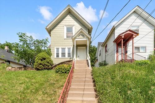 649 Wellington, Elgin, IL 60120