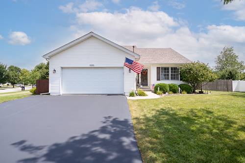 1221 Glen Mor, Shorewood, IL 60404