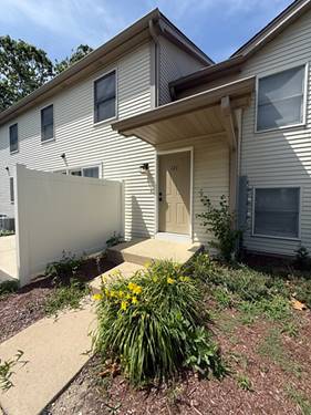 121 Spuhler, Batavia, IL 60510