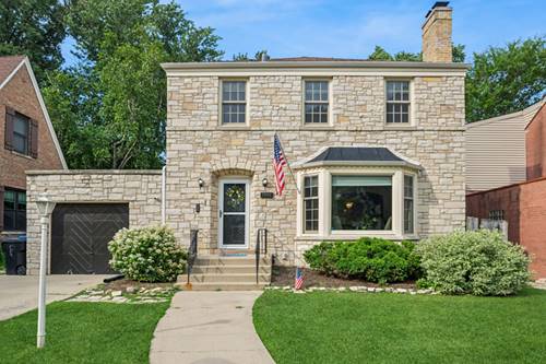 6669 N Sioux, Chicago, IL 60646