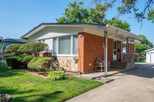 327 W Holly, Glenwood, IL 60425